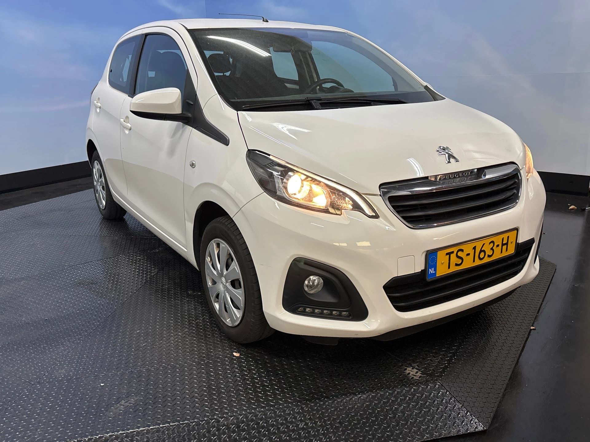 Hoofdafbeelding Peugeot 108