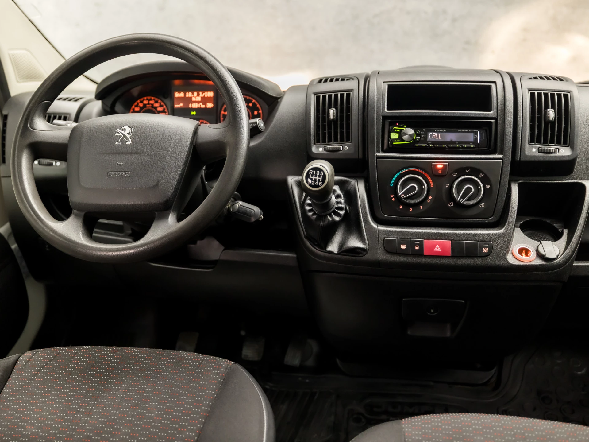 Hoofdafbeelding Peugeot Boxer