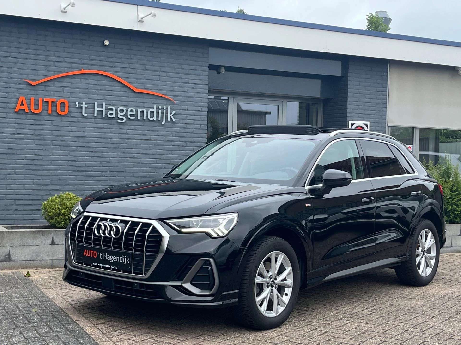 Hoofdafbeelding Audi Q3