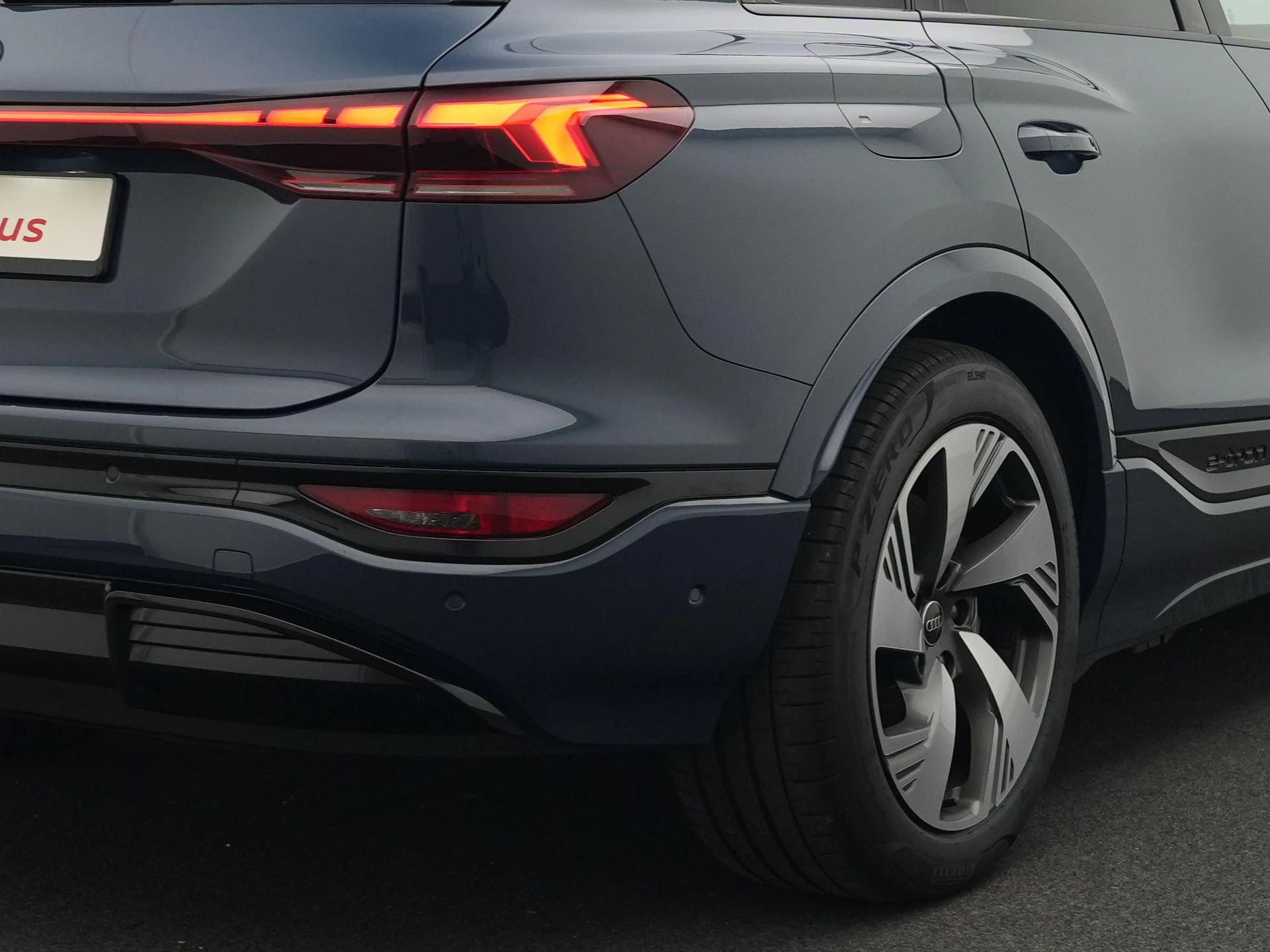 Hoofdafbeelding Audi Q6 e-tron