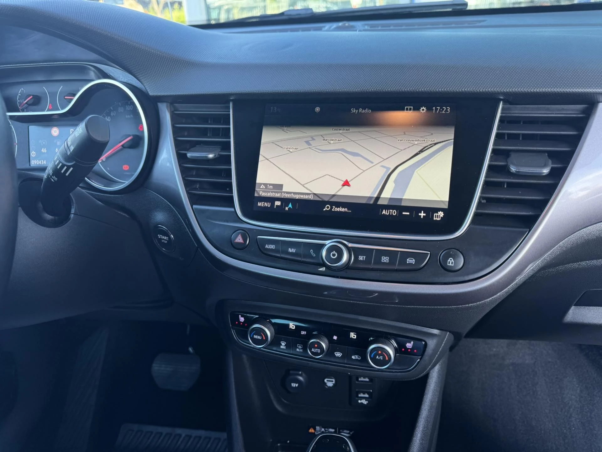 Hoofdafbeelding Opel Crossland X