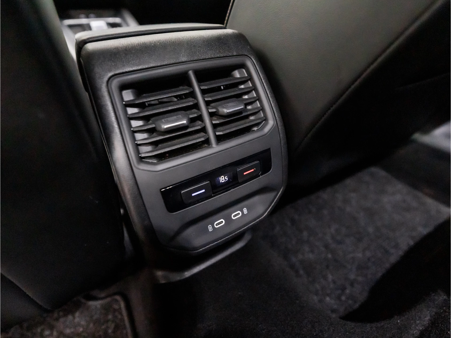 Hoofdafbeelding CUPRA Leon