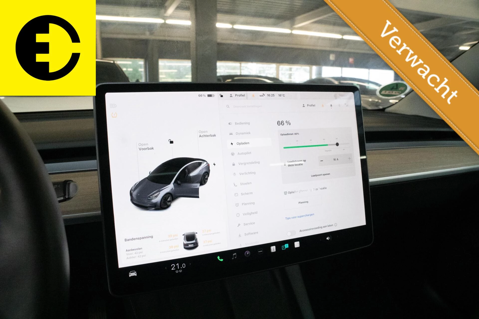 Hoofdafbeelding Tesla Model 3