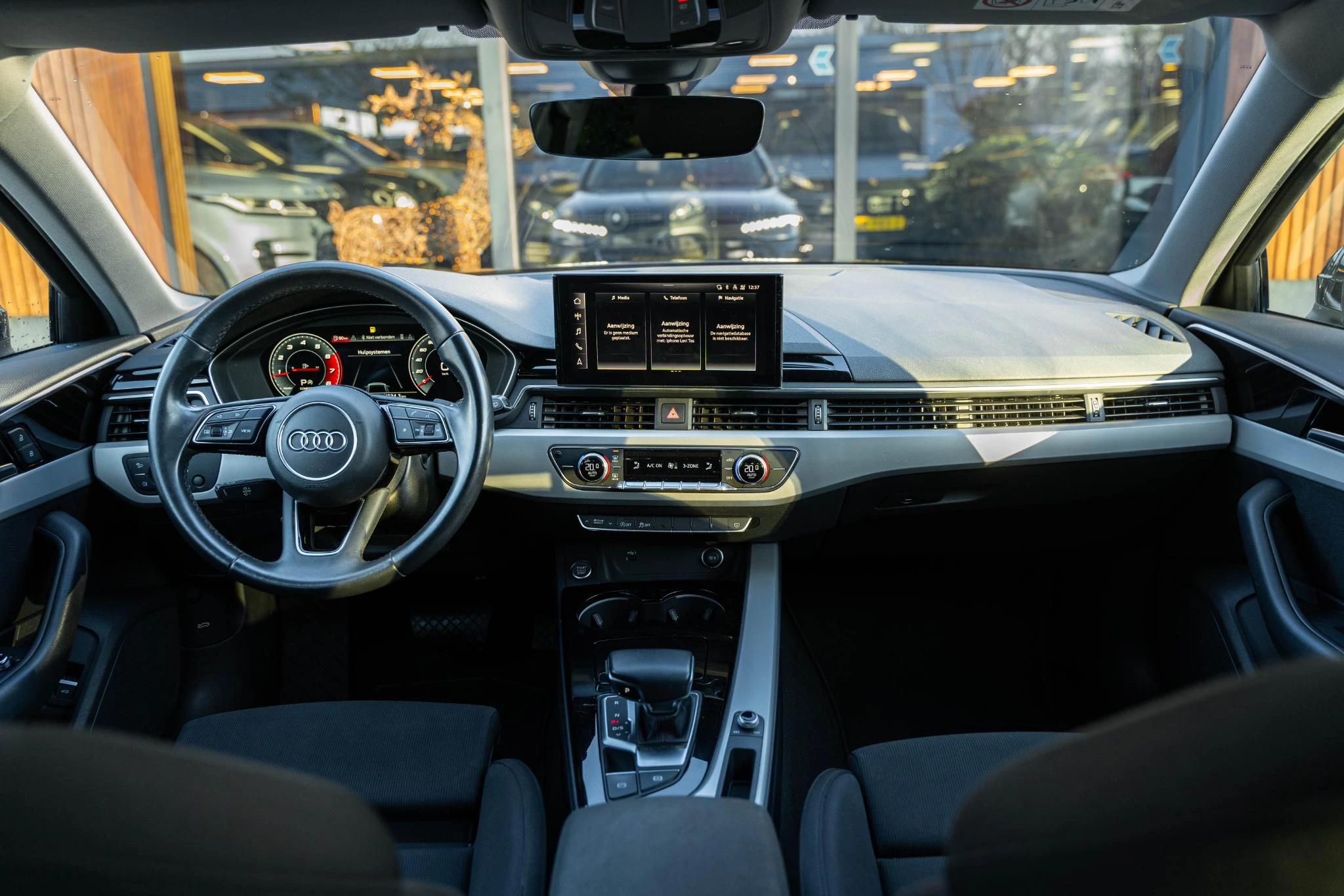 Hoofdafbeelding Audi A4