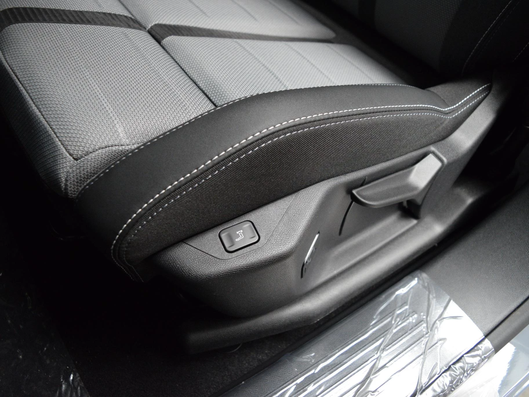 Hoofdafbeelding Opel Grandland