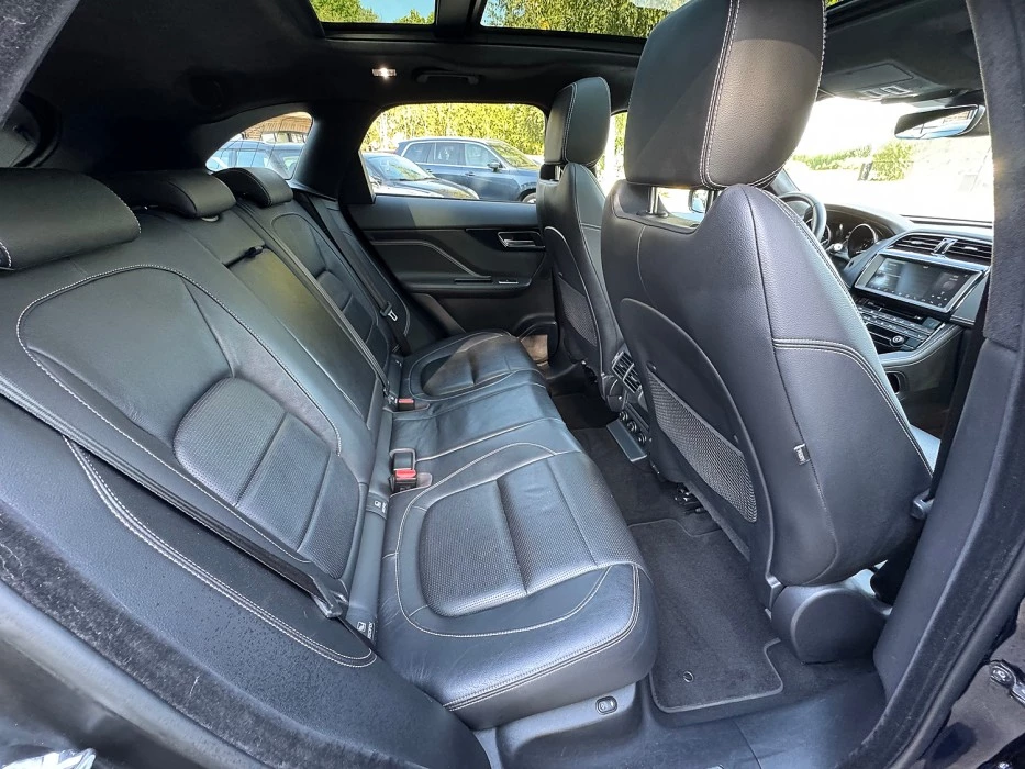 Hoofdafbeelding Jaguar F-PACE