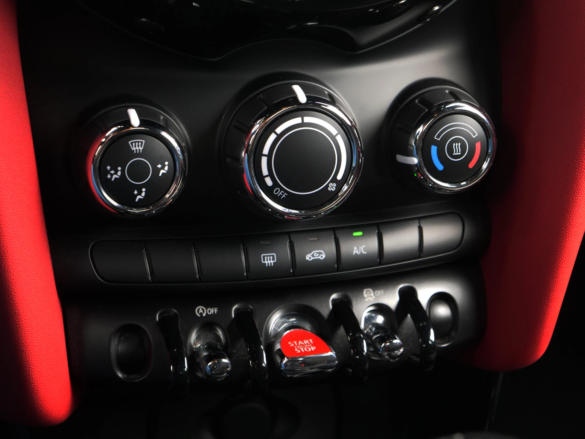 Hoofdafbeelding MINI 5-deurs