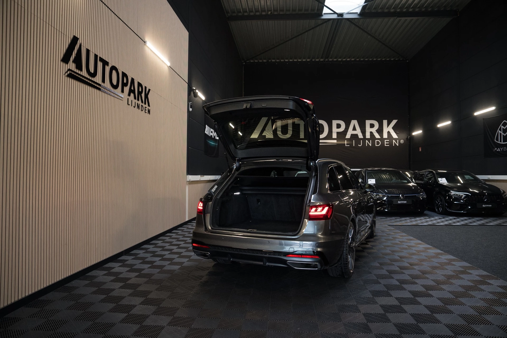 Hoofdafbeelding Audi A4