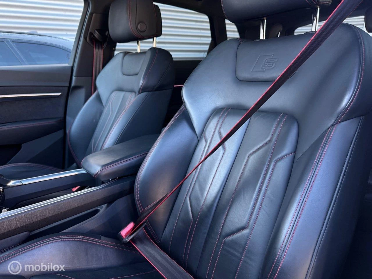 Hoofdafbeelding Audi Q8 e-tron