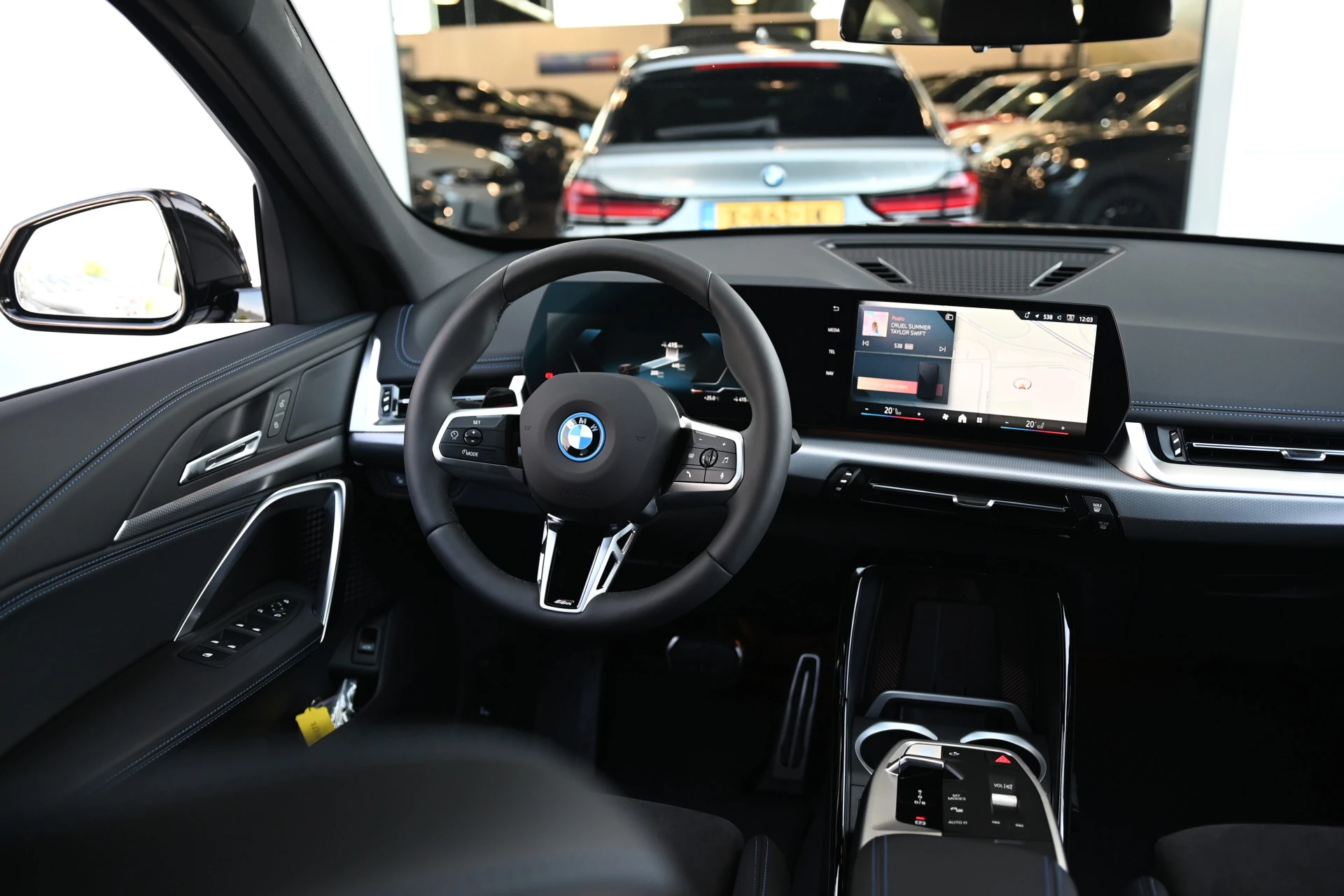 Hoofdafbeelding BMW iX1