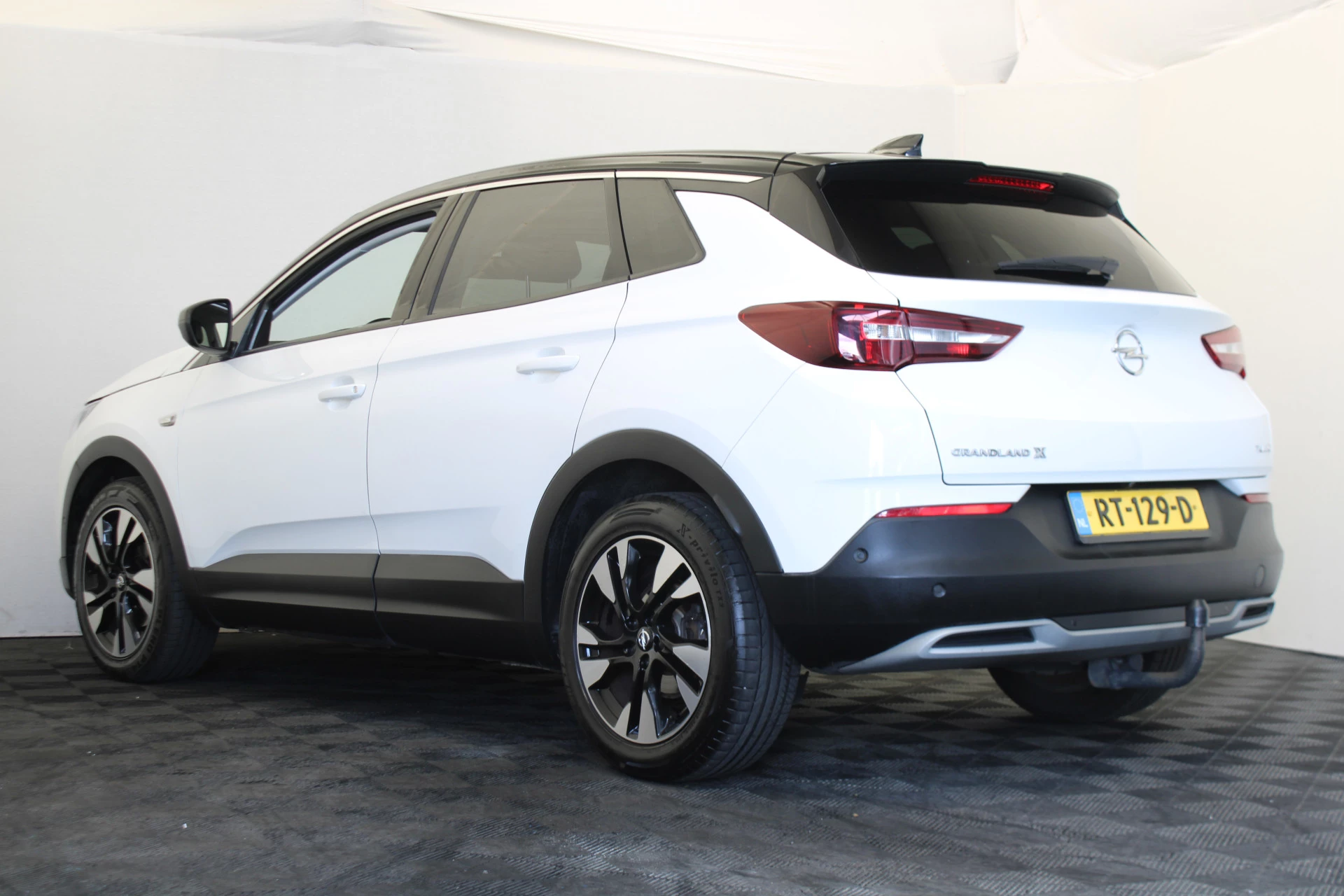 Hoofdafbeelding Opel Grandland X