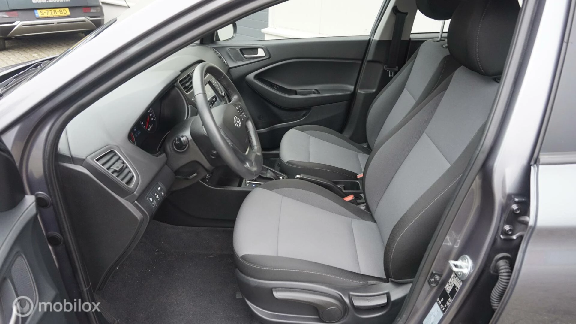 Hoofdafbeelding Hyundai i20