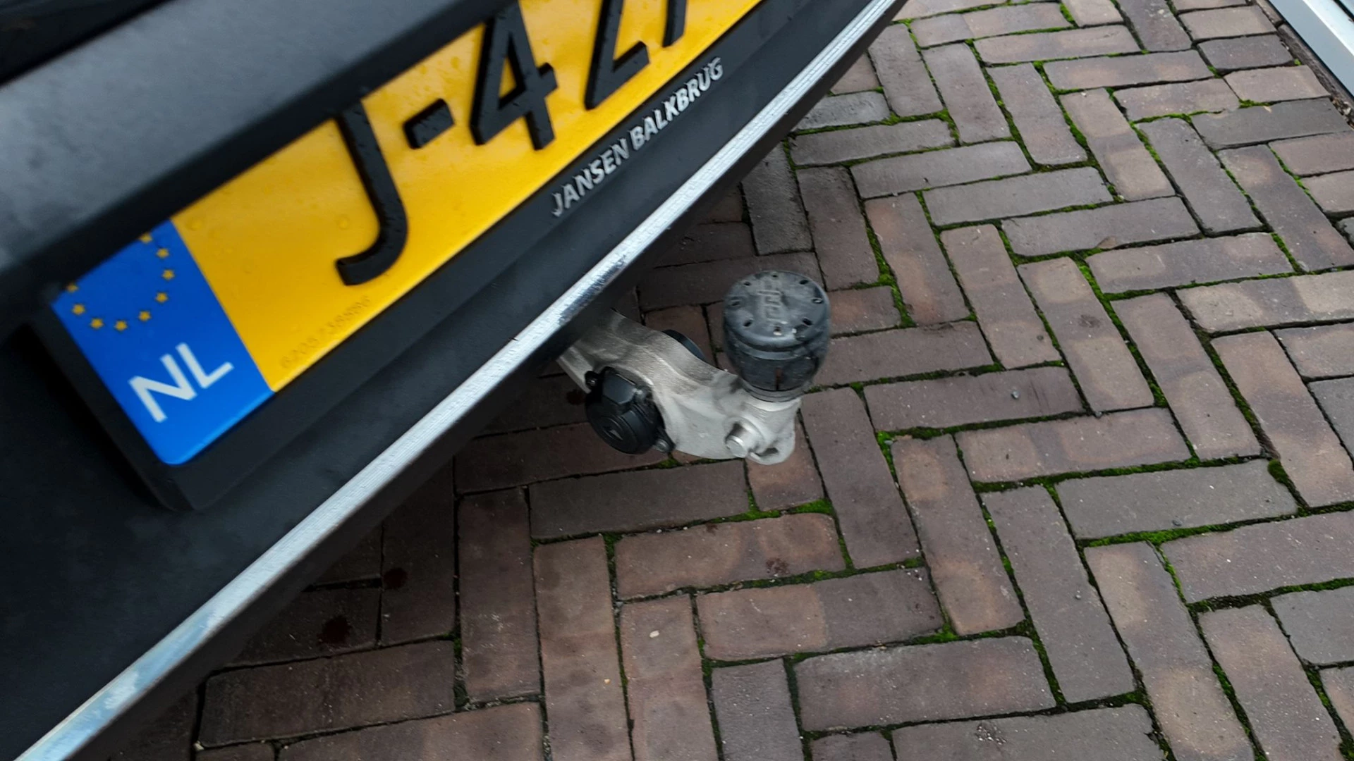 Hoofdafbeelding Mercedes-Benz EQC