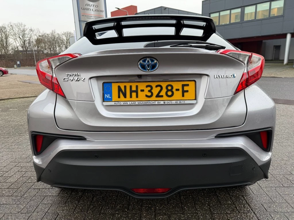 Hoofdafbeelding Toyota C-HR