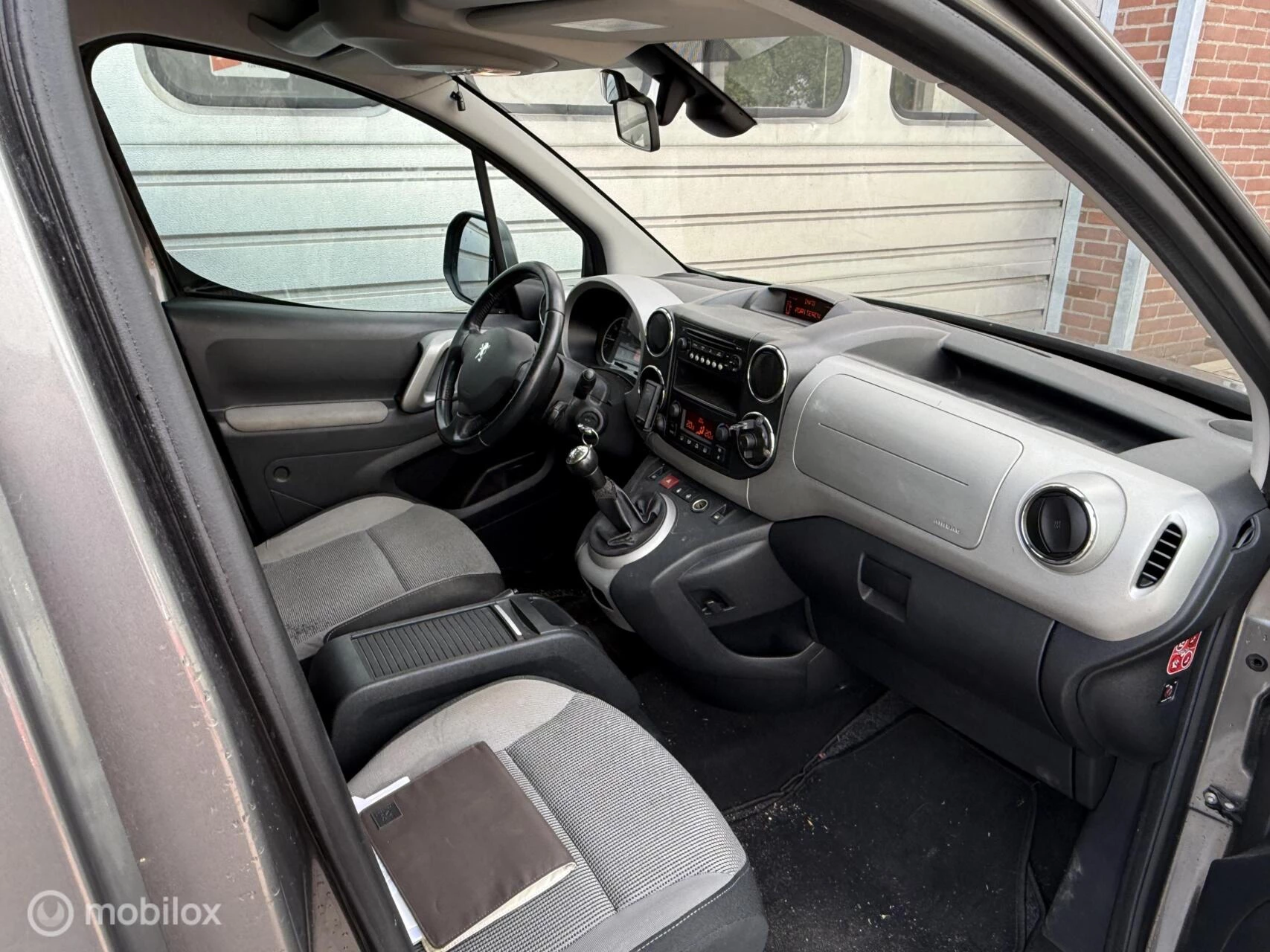 Hoofdafbeelding Peugeot Partner