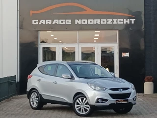 Hyundai ix35 2.0i 163pk i-Catcher Edition PANORAMA DAK|NAVIGATIE|CAMERA|CRUISE CONTROL|BLUE TOOTH |LEDER|GETINT GLAS|TREKHAAK Maandag tot Vrijdag van 09.00 tot 20.00 uur en Zaterdag van 09.00 tot 18.00 uur  