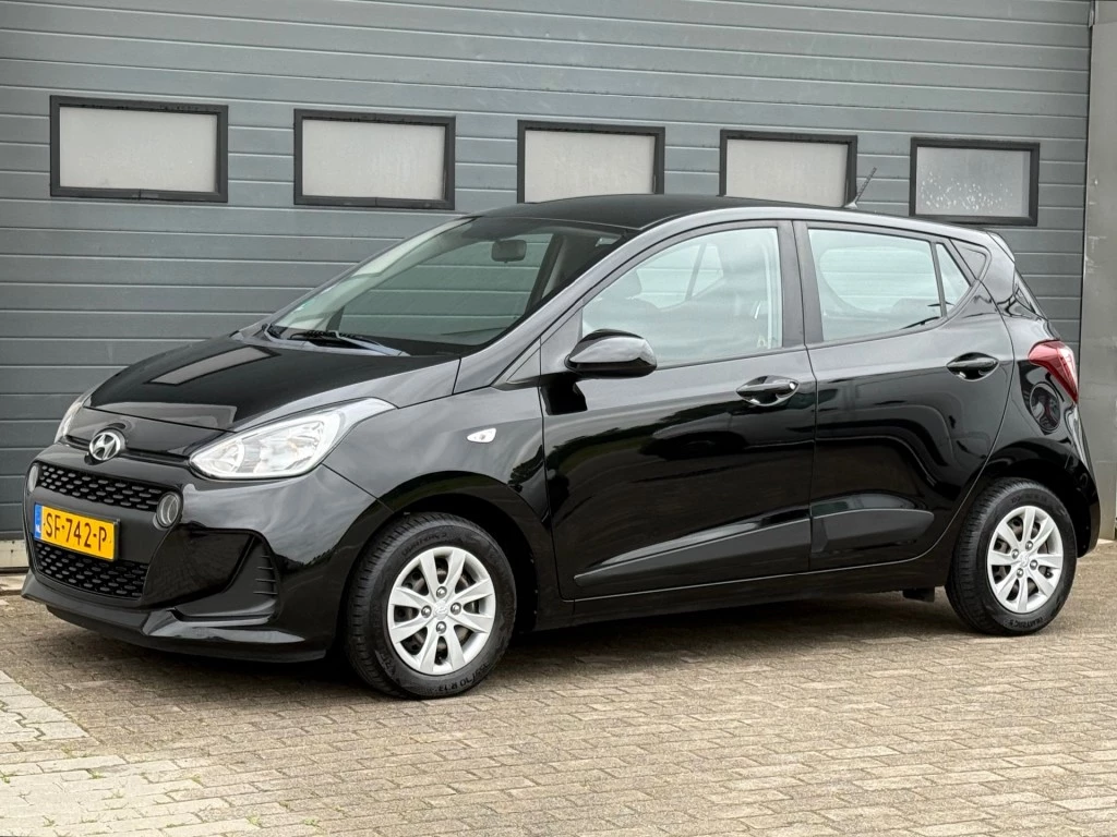 Hoofdafbeelding Hyundai i10