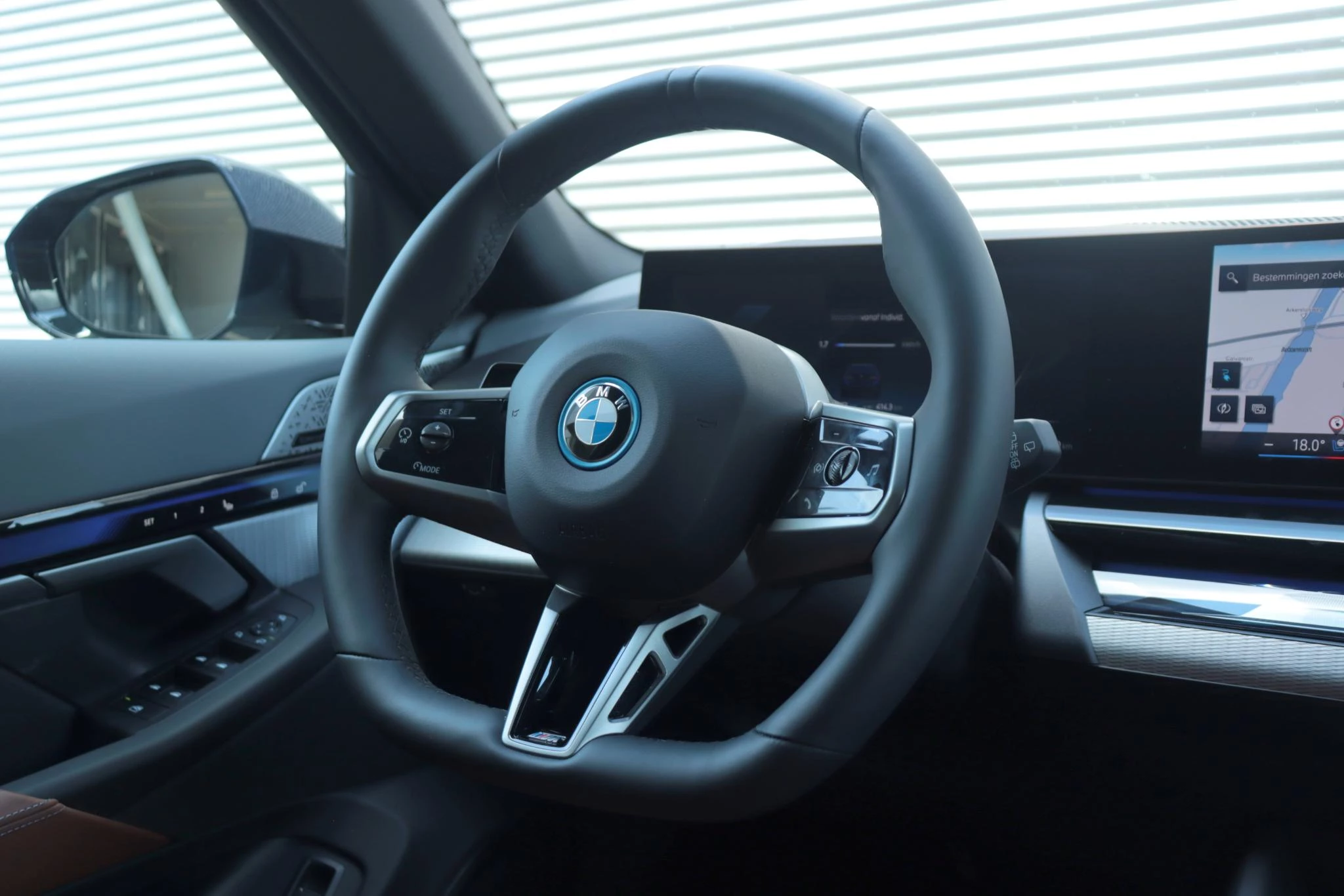 Hoofdafbeelding BMW i5