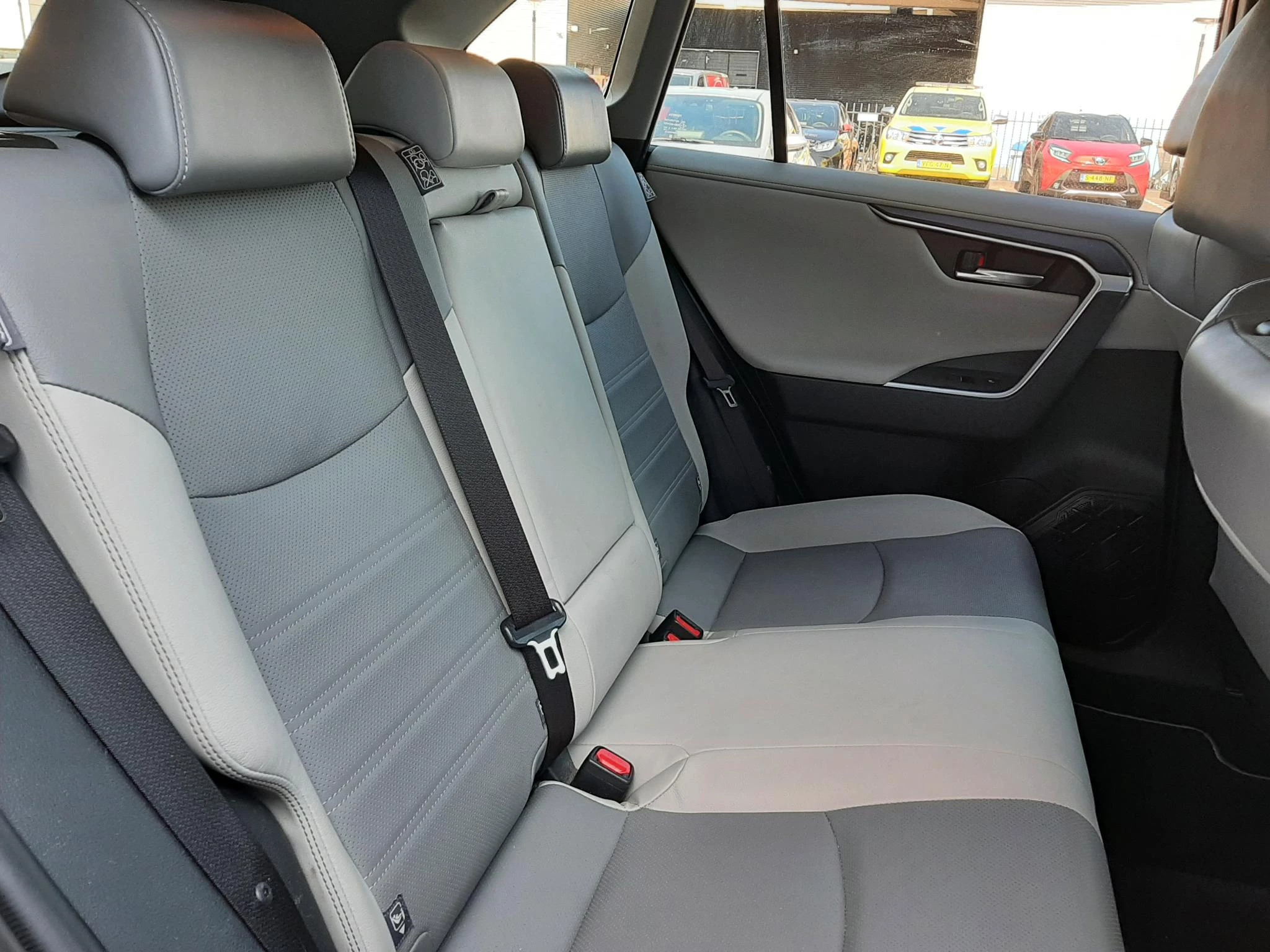 Hoofdafbeelding Toyota RAV4
