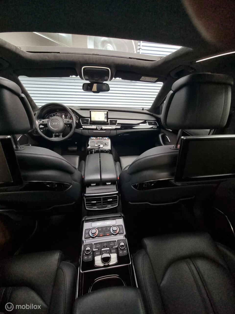 Hoofdafbeelding Audi A8