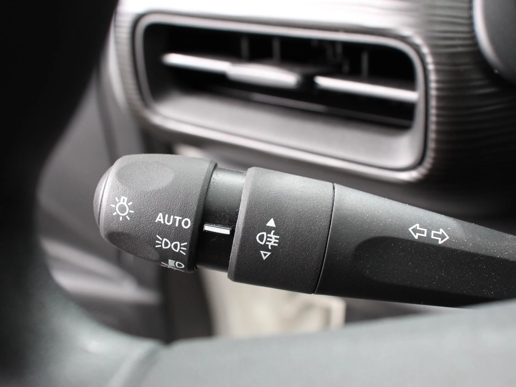 Hoofdafbeelding Jeep Avenger