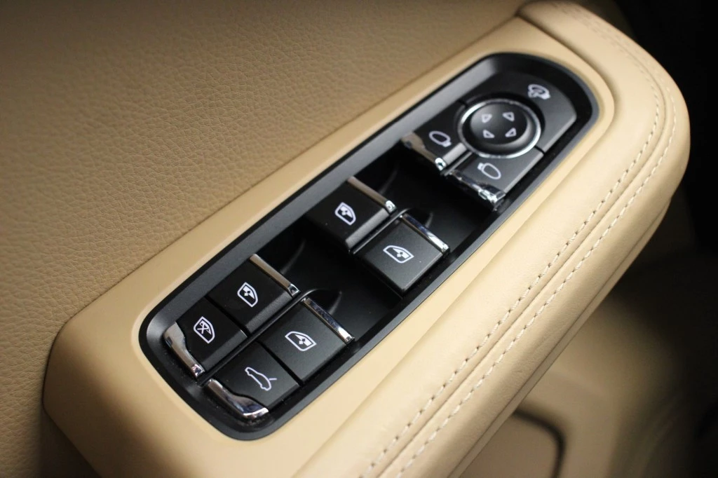 Hoofdafbeelding Porsche Macan