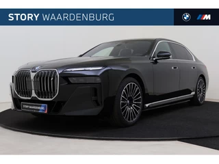 Hoofdafbeelding BMW i7 BMW i7 eDrive50 M Sport / Panoramadak / Massagefunctie / Stoelventilatie / Parking Assistant Professional / Bowers & Wilkins / Driving Assistant Professional / Live Cockpit Professional