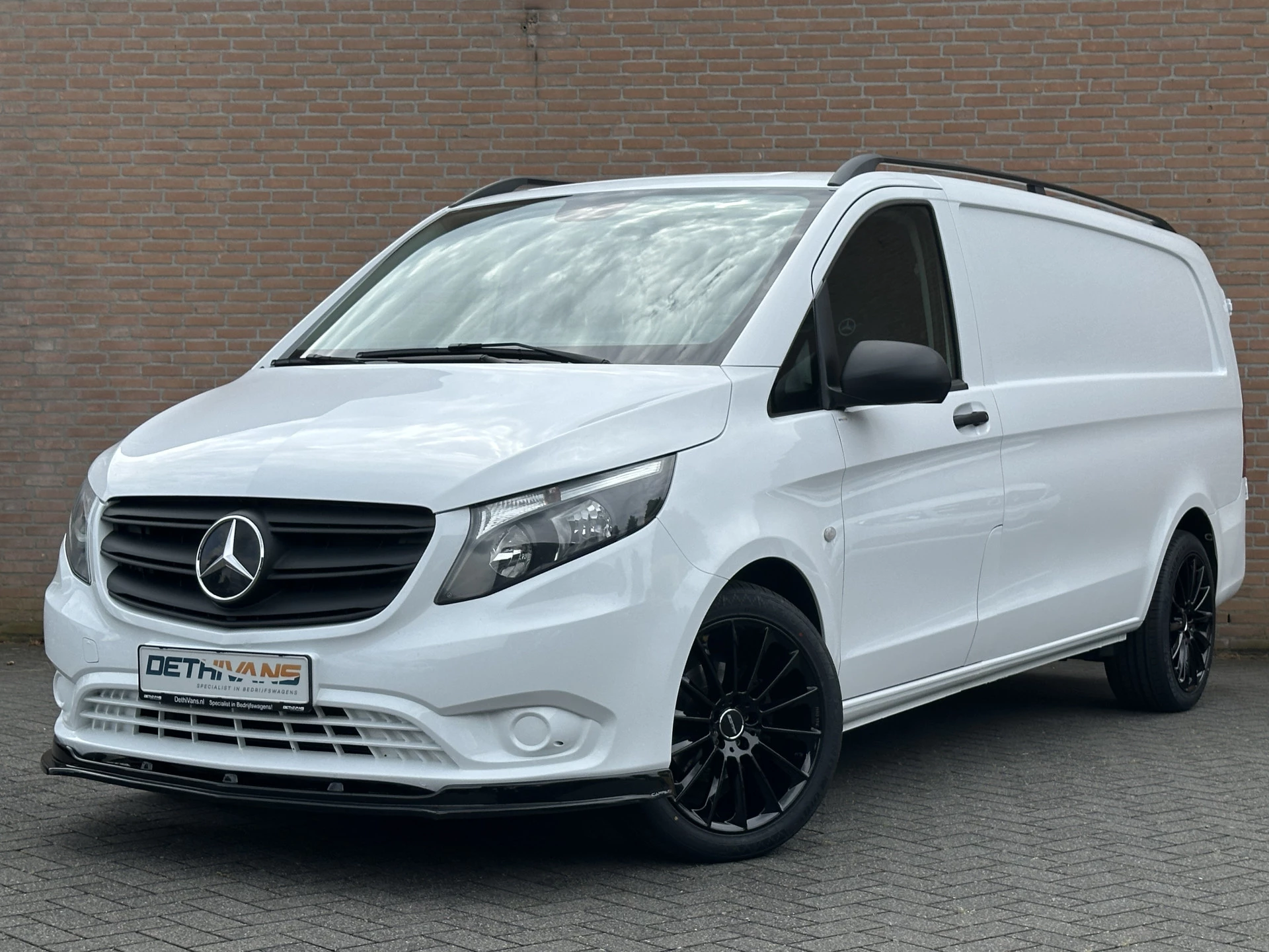 Hoofdafbeelding Mercedes-Benz Vito