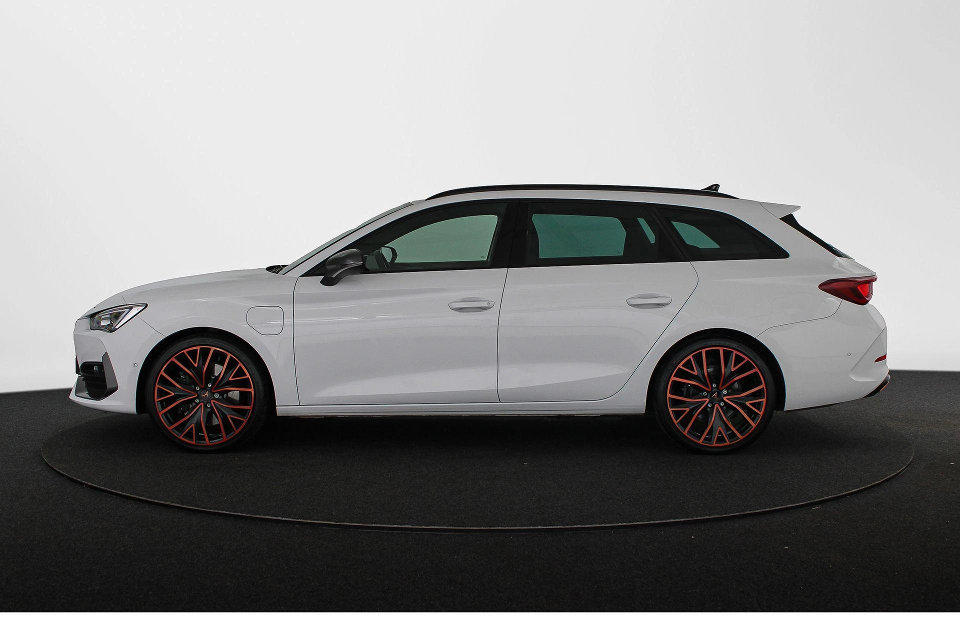 Hoofdafbeelding CUPRA Leon Sportstourer