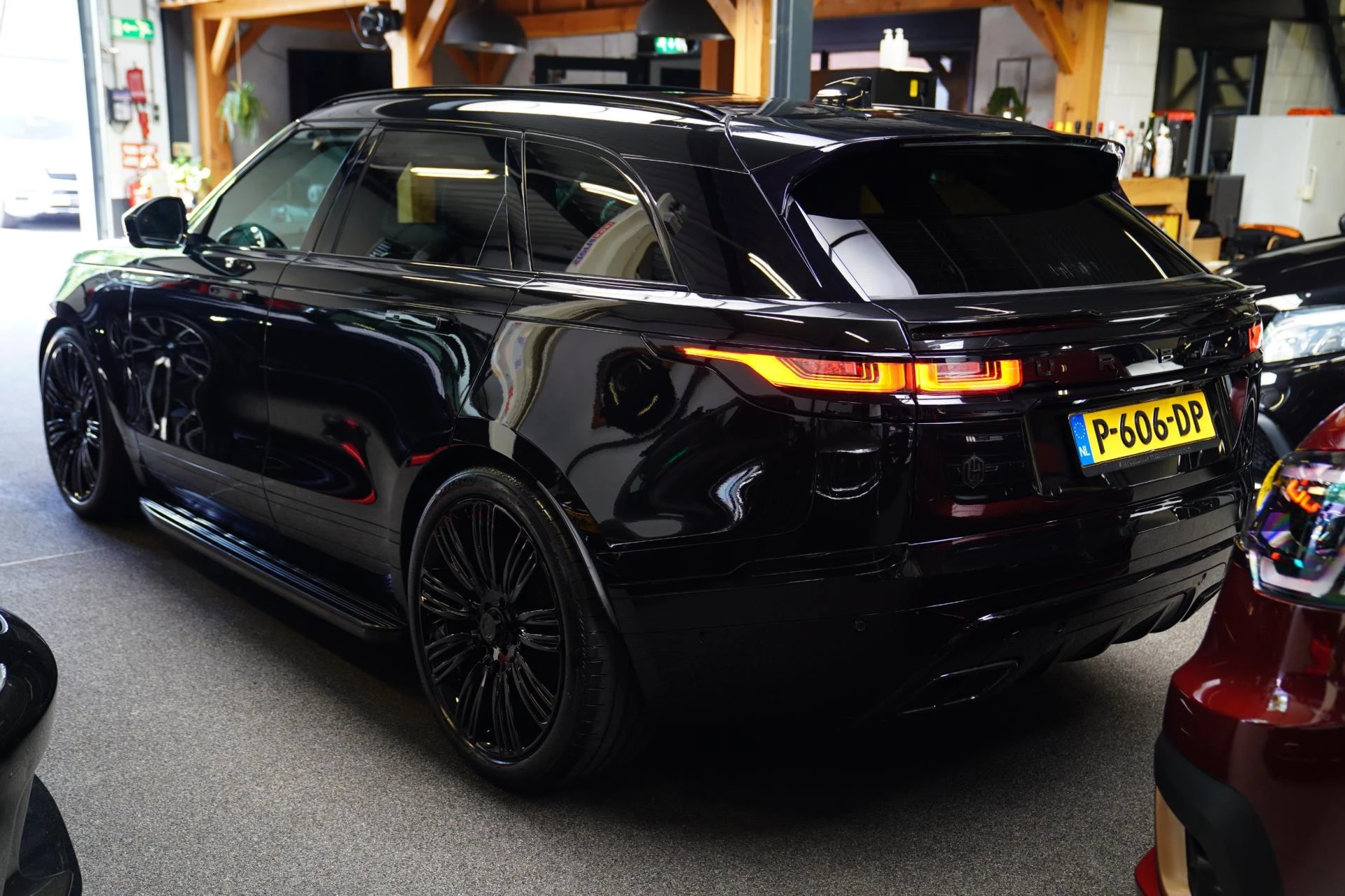 Hoofdafbeelding Land Rover Range Rover Velar