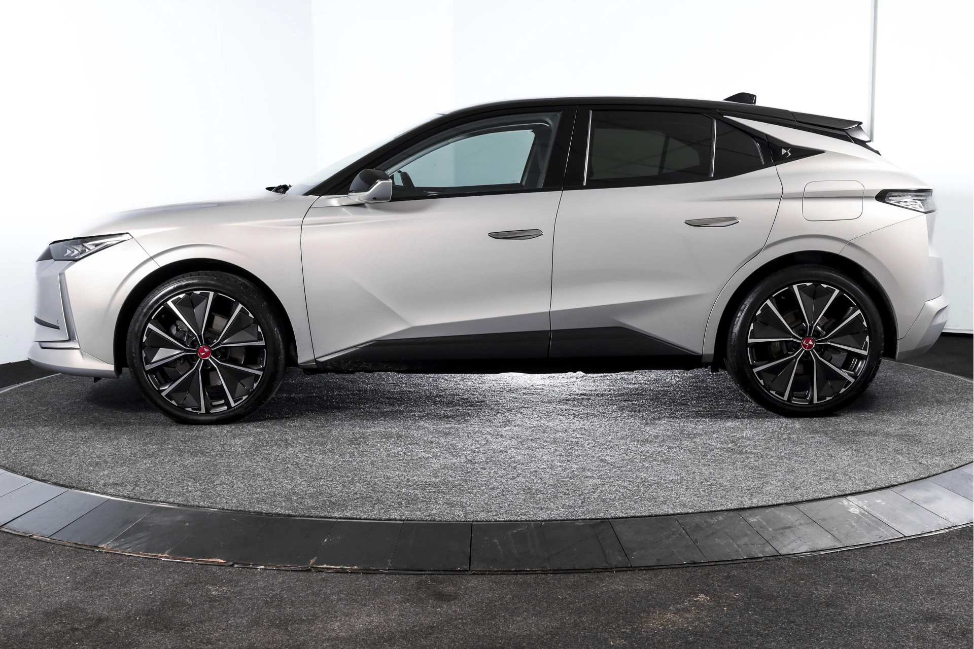 Hoofdafbeelding DS DS 4