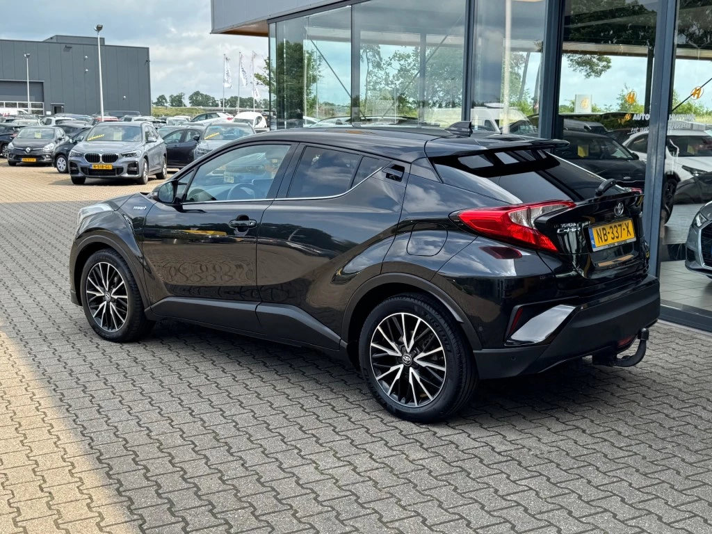 Hoofdafbeelding Toyota C-HR