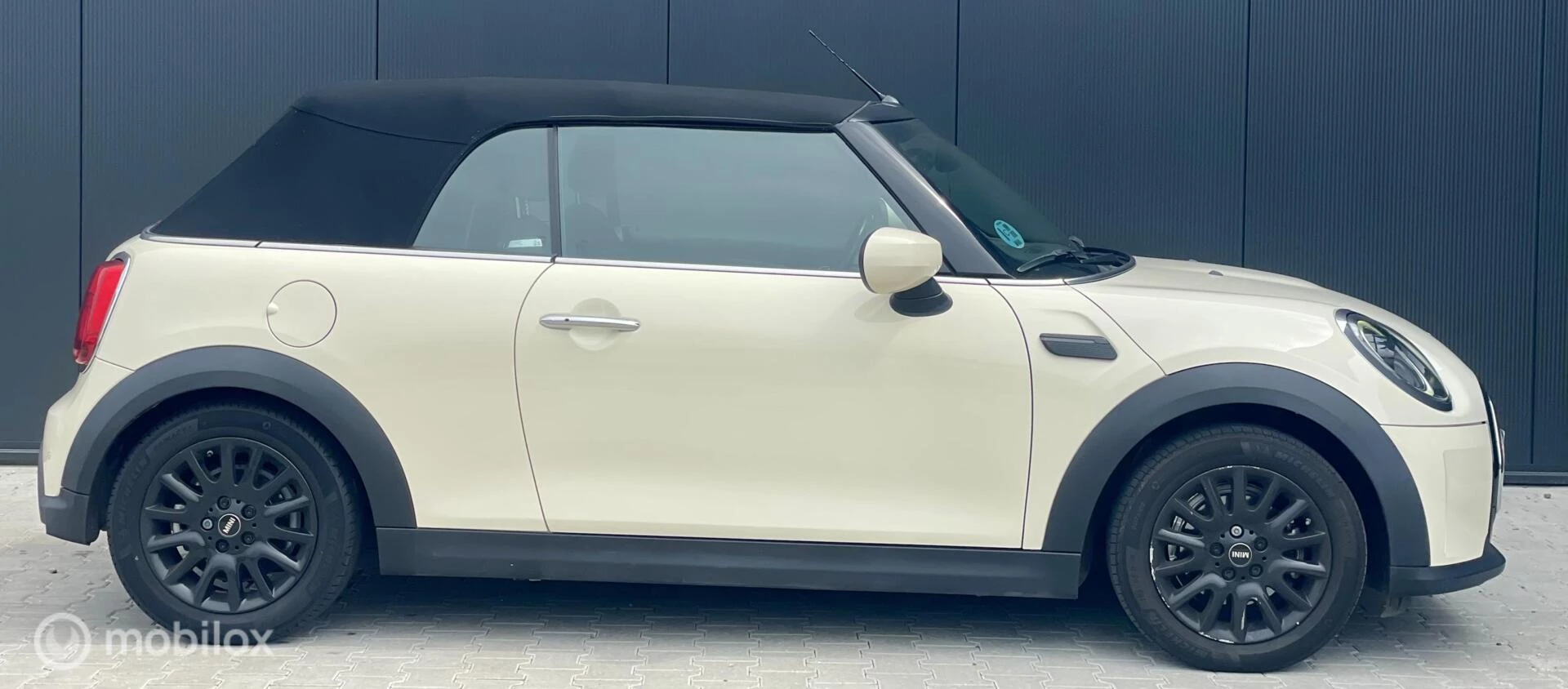 Hoofdafbeelding MINI Cooper Cabrio