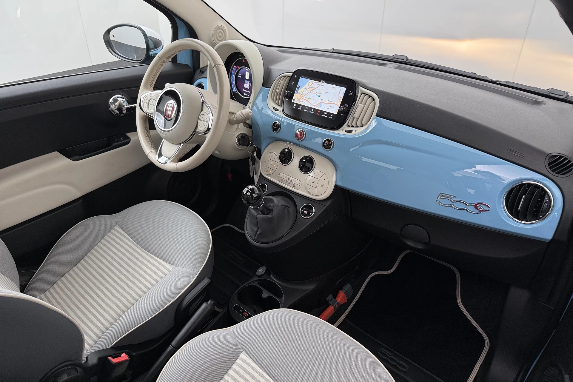 Hoofdafbeelding Fiat 500C