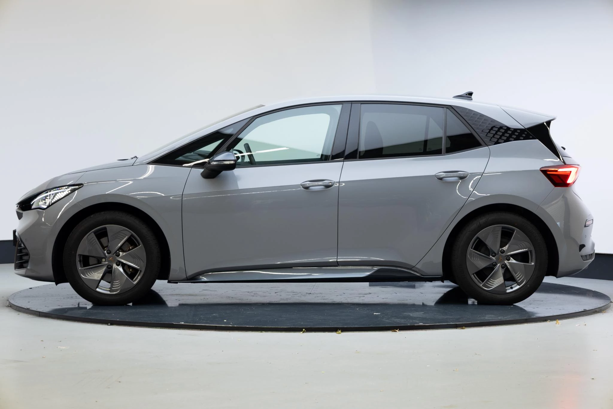 Hoofdafbeelding CUPRA Born