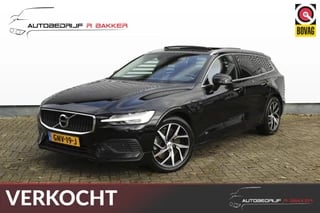 Volvo V60 2.0 T6 Twin Engine AWD Momentum Pro // PHEV - Panoramadak - Trekhaak - Navigatie - Camera - HUD - Inclusief 12 mnd. Garantie