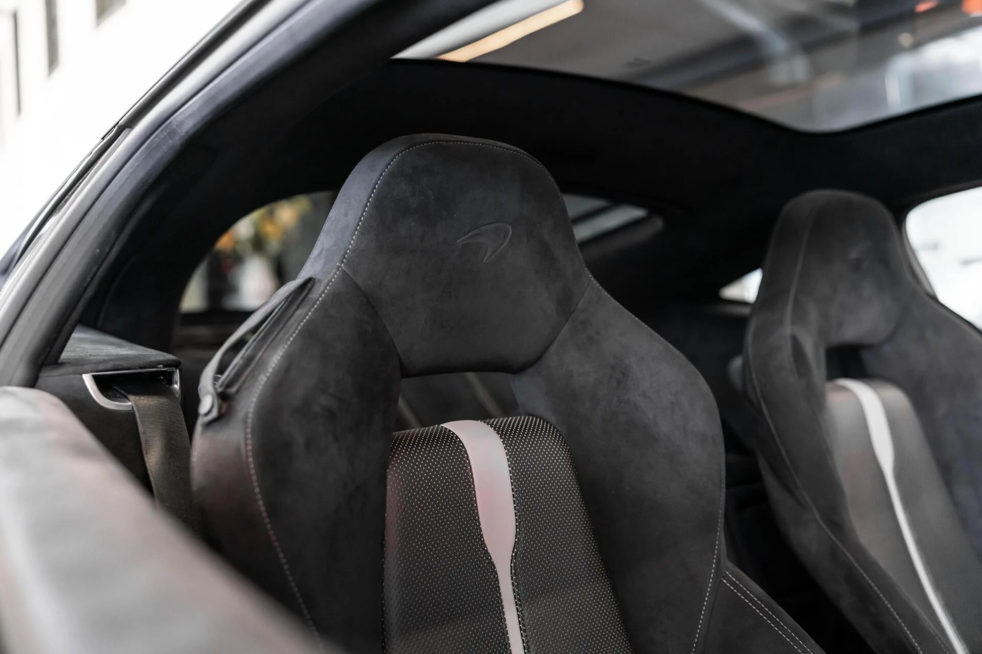 Hoofdafbeelding McLaren 570GT