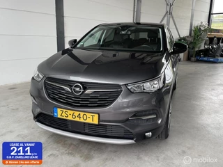 Hoofdafbeelding Opel Grandland X Opel Grandland X 1.2 Turbo Business Executive