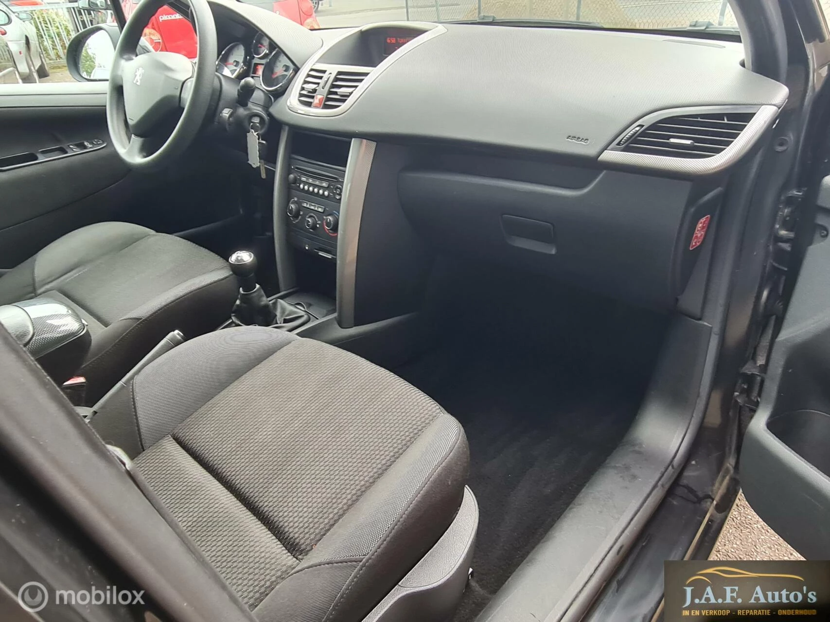 Hoofdafbeelding Peugeot 207