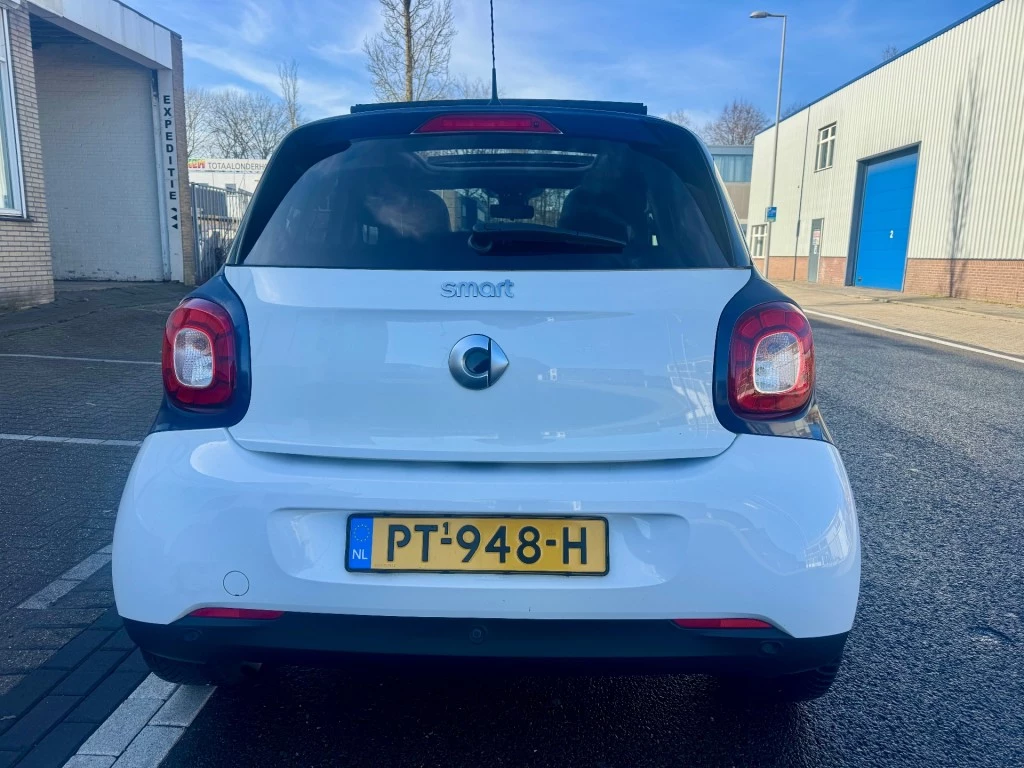 Hoofdafbeelding smart Forfour