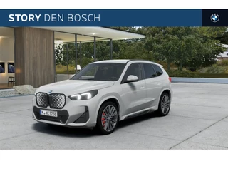 BMW iX1 eDrive20 M Sport / Panoramadak / Sportstoelen / Achteruitrijcamera / M Adaptief onderstel / Adaptieve LED / Comfort Access / Parking Assistant
