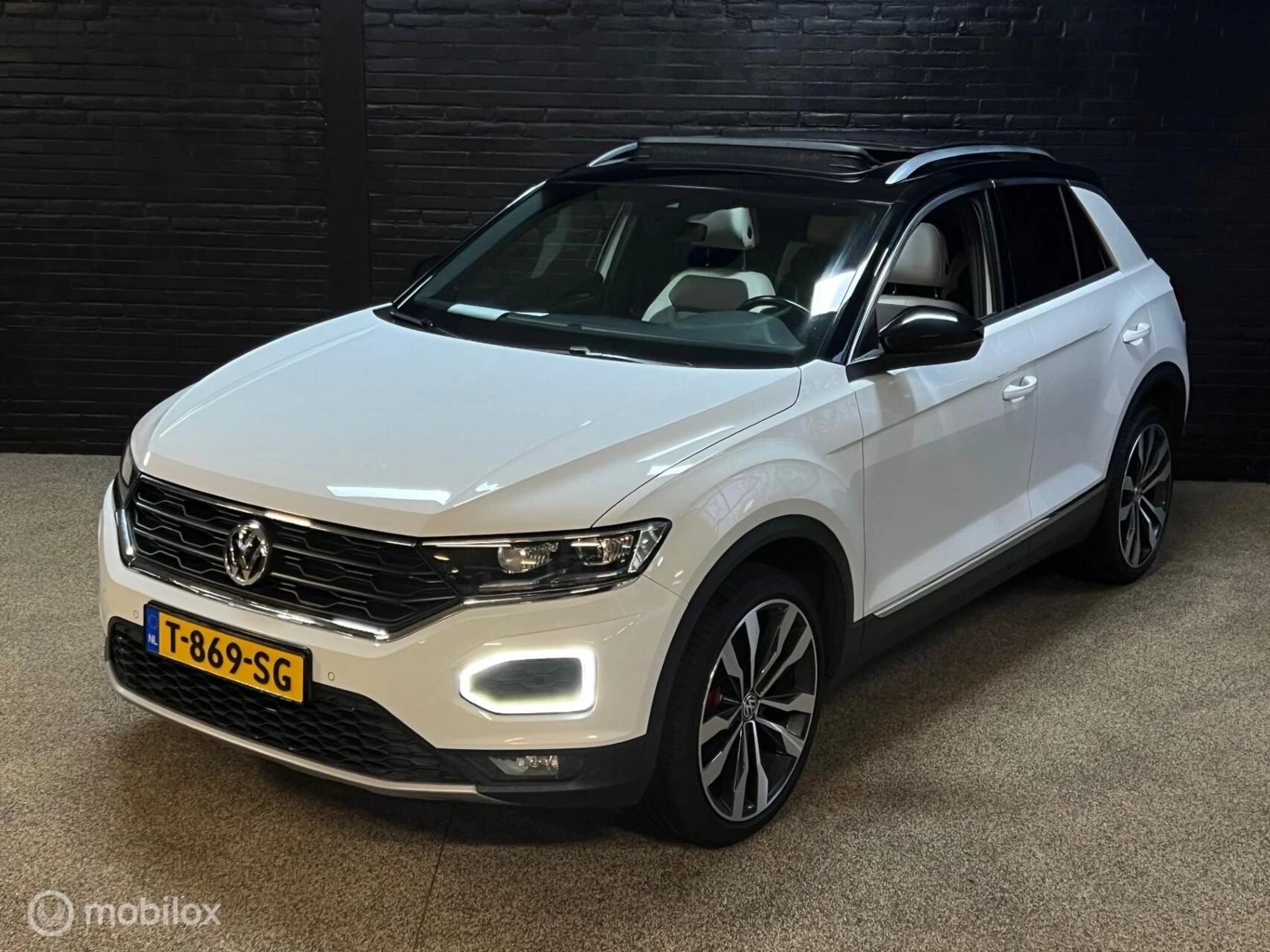 Hoofdafbeelding Volkswagen T-Roc