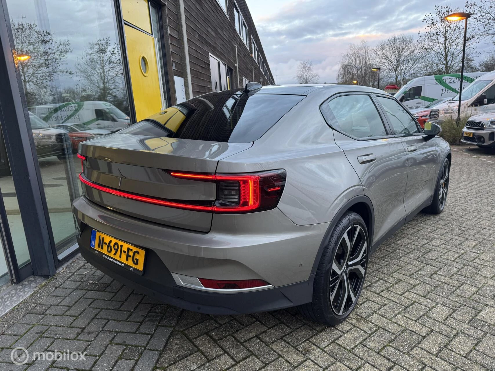 Hoofdafbeelding Polestar 2