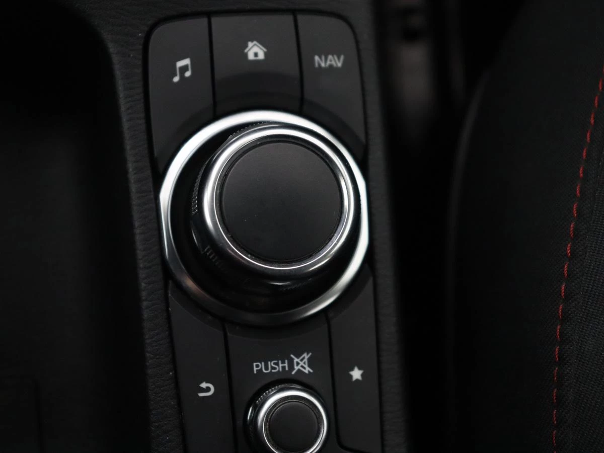 Hoofdafbeelding Mazda 2