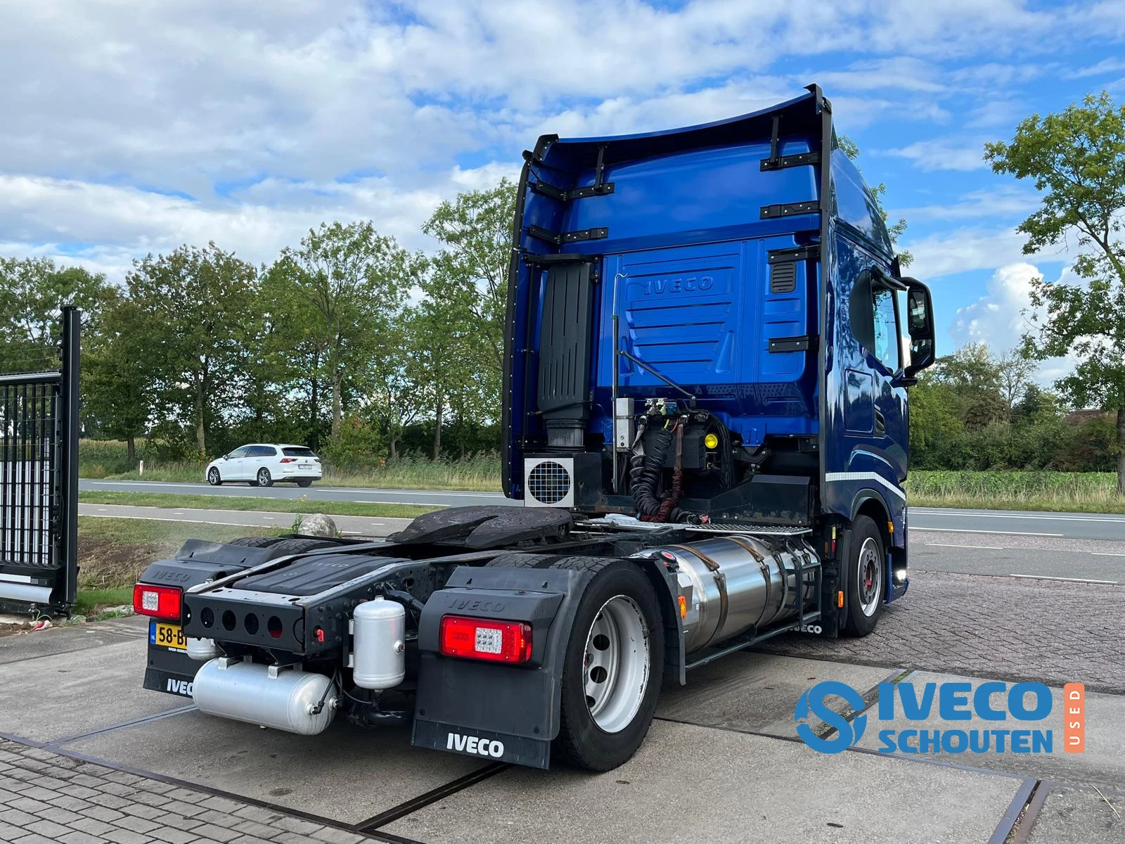 Hoofdafbeelding Iveco S-WAY