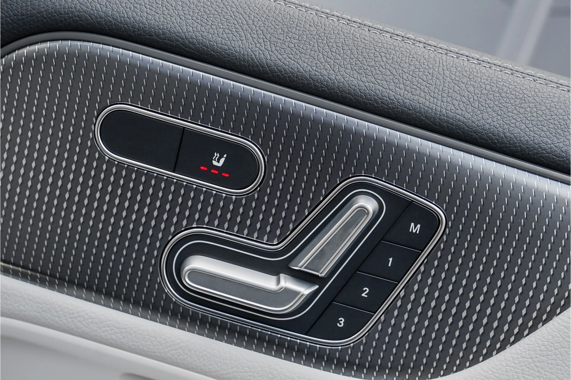 Hoofdafbeelding Mercedes-Benz EQA