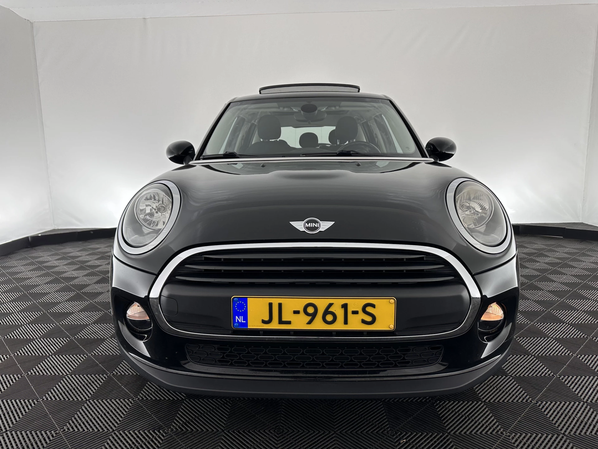 Hoofdafbeelding MINI One