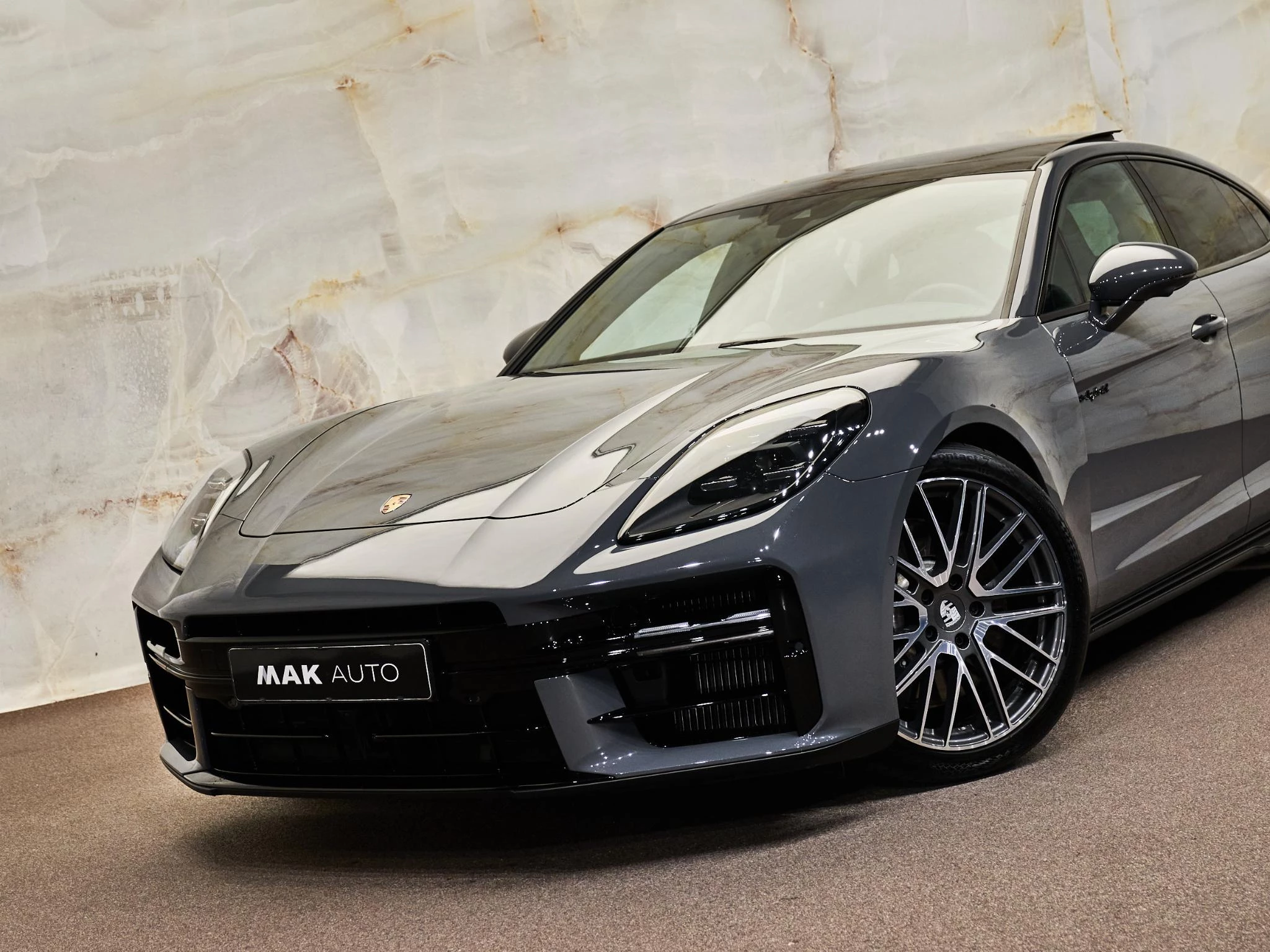 Hoofdafbeelding Porsche Panamera