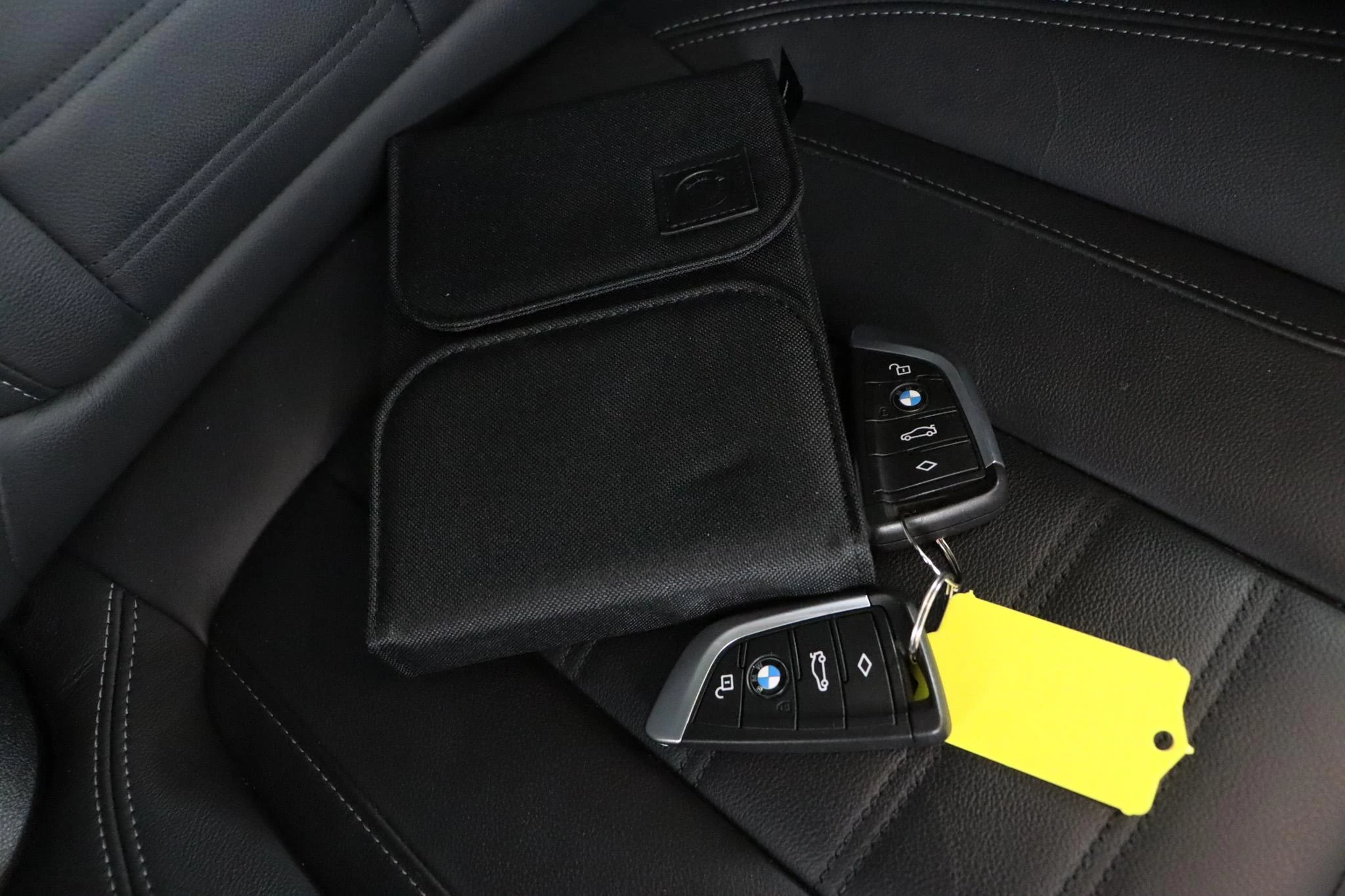 Hoofdafbeelding BMW iX3