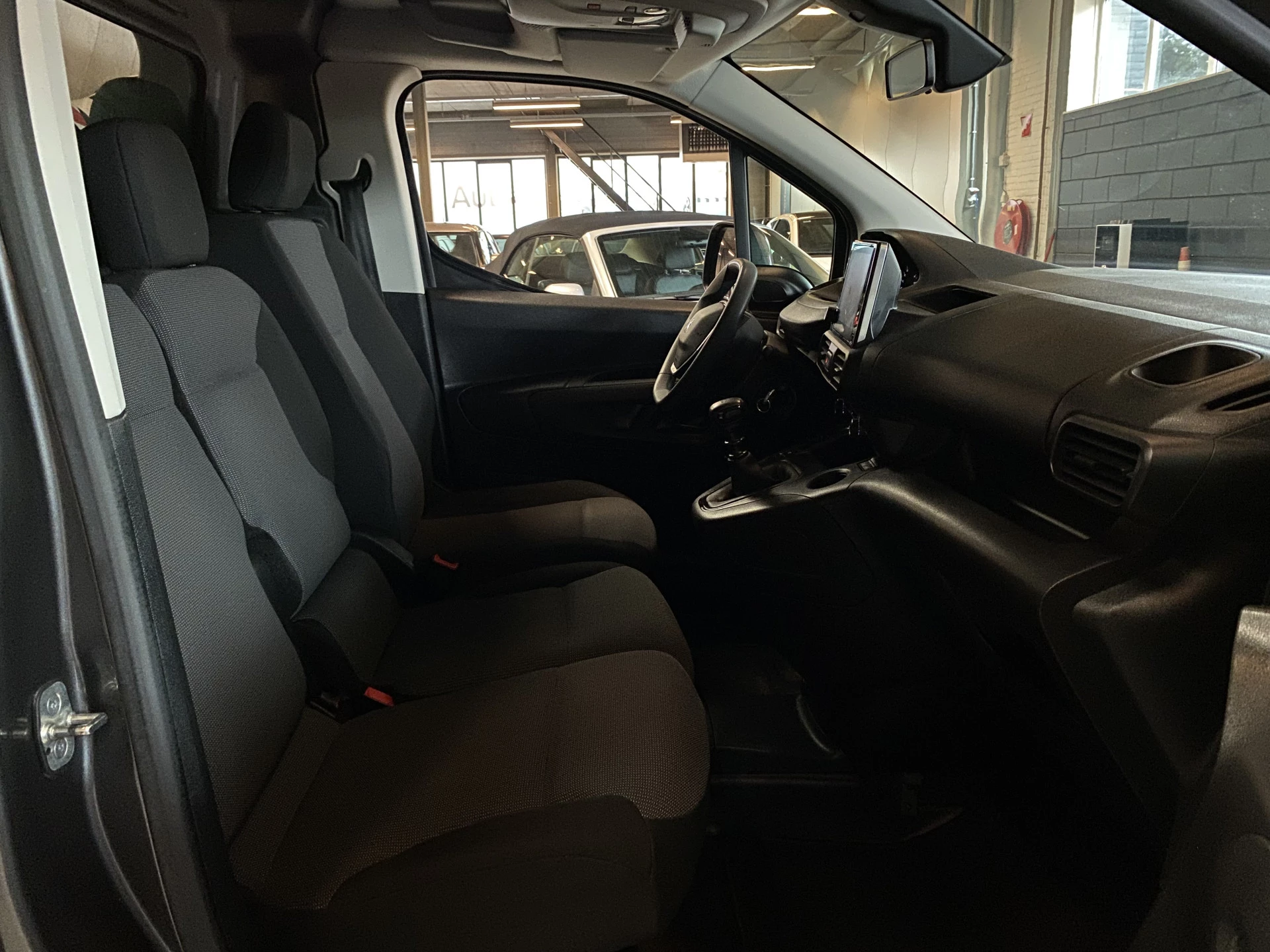 Hoofdafbeelding Peugeot Partner
